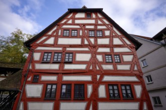 Klösterle wine tavern, oldest residential building in the Stuttgart area, half-timbered house, Bad