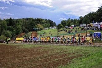 Motocross, Rudersberg, Baden-Württemberg, Germany, Europe, A large group of motocross riders wait