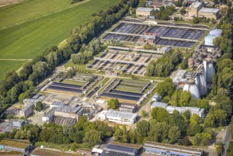 Aerial photo, sewage treatment plant, sewage treatment plant Düsseldorf-Süd, Hamm, Düsseldorf, Ruhr
