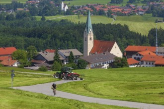 Village view with street, Törwang, Samerberg, Chiemgau, Upper Bavaria, Bavaria, Germany