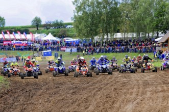 Motocross, Rudersberg, Baden-Württemberg, Germany, Europe, Several quad bikers start a race,