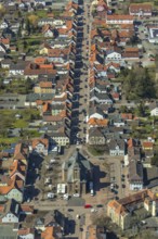 Aerial view, town church with church square and Bahnhofstraße, Große Allee, Eichenallee, Bad