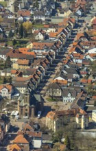 Aerial view, town church with church square and Bahnhofstraße, Große Allee, Eichenallee, Bad