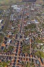 Aerial view, town church with church square and Bahnhofstraße, Große Allee, Eichenallee, Bad