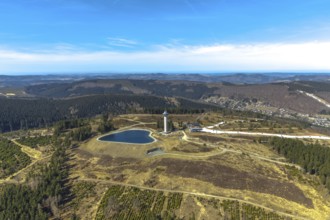 Aerial view, Ettelsberg with Ettelsturm, Hochheideturm, Ettelsberg-See, Siggis Hütte, cosy mountain