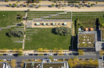 Aerial view, children's playground in Maurice-Ravel-Park, Marc-Chagall-Straße, Pempelfort,