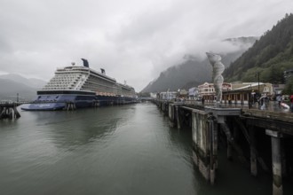 Cruise ship, Juneau, Alaska, USA