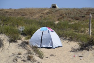 Tourist tent on the sand. Golubitskaya, Russia