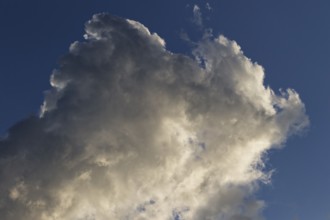Sky with cloud formations, Province of Quebec, Canada