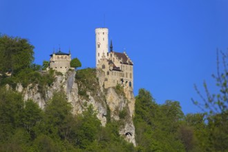 Lichtenstein Castle, fairytale castle of Württemberg, romantic fairytale castle on the eaves of the