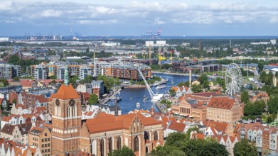 View of the old town and Motlawa River, Gdansk, Gdansk, Poland