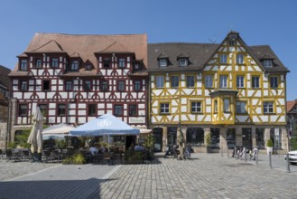 Historic buildings on the market square, half-timbered building, Old Town, Fürth, Middle Franconia,