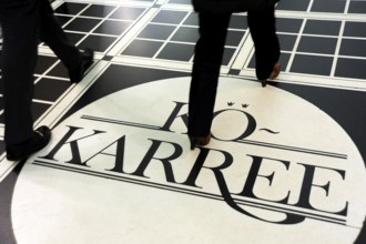 Kö-Karree, a passageway to the Kö-Galerie shopping centre on Königsallee, Düsseldorf, Rhineland,