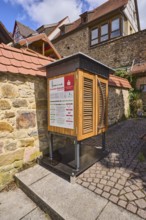 Fairteiler-Schrank Foodsharing.de, Foodsharing-Schrank, sustainability, quarry stone wall, pavement