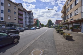 Building, general architecture, pavement, cycle path, flower pot, lantern, backlight, street, cars,