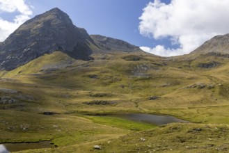 Lago di Cane and summit Paré di Scut, at Passo del Sole, Blenio Valley, Olivone, Ticino,