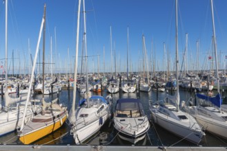 Olympic harbour Schilksee, Olympic Games 1972, sailing yachts at the jetty, ship masts, sunshine,