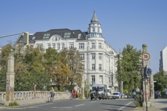 Old building, Glogauer Straße, Paul-Lincke-Ufer, Kreuzberg, Friedrichshain-Kreuzberg, Berlin,