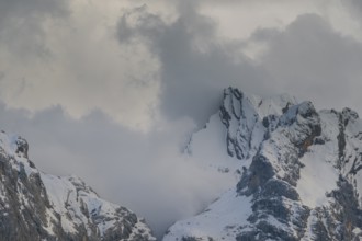 Rising clouds and detailed view of the Sorapis mountain group, Punta Sorapiss, Dolomites, South