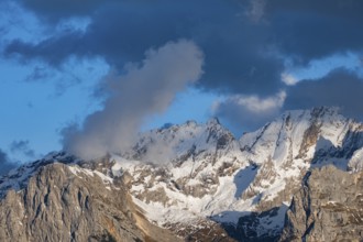 Atmospheric detailed view of the Sorapis mountain group in the evening light, Punta Sorapiss,