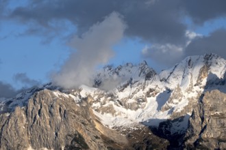 Atmospheric detailed view of the Sorapis mountain group in the evening light, Punta Sorapiss,