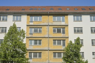 Vacancy, residential building, Frankfurter Allee, Lichtenberg, Berlin, Germany