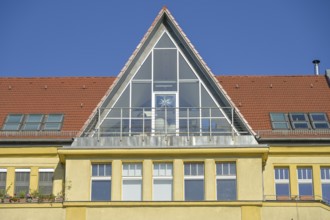 Old building, converted attic, Hauptstraße, Schöneberg, Tempelhof-Schöneberg district, Berlin,