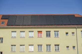 New solar roof, residential building, Storkower Straße, Prenzlauer Berg, Pankow, Berlin, Germany
