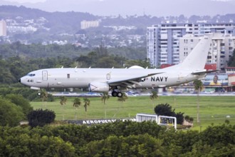A Boeing P-8A Poseidon aircraft of the United States Navy with the registration 168441 at San Juan