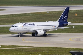 A Lufthansa Airbus A319 aircraft with the registration D-AIBN at Munich Airport, Germany