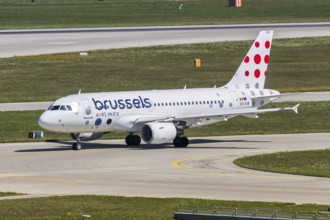 A Brussels Airlines Airbus A319 aircraft with the registration number OO-SSB at Munich Airport,