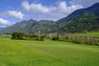 Jadersdorf and St. Lorenzen church, Gitschtal, Carinthia, Austria