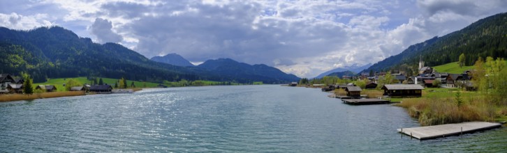 Weißensee, dark clouds, near Techendorf, Carinthia, Austria