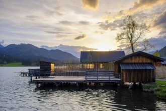 Sunset, evening mood at the Weißensee, near Techendorf, Carinthia, Austria