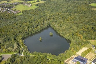 Aerial view, Rotbachsee in the forest, Oberlohberg, Dinslaken, Ruhr area, North Rhine-Westphalia,