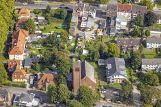 Aerial view, Lutherkirche am Martin-Luther-Platz und evang. Kindergarten Kita Lohberg, Lohberg,