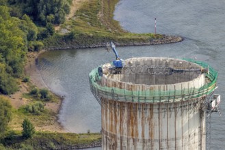 Aerial view, construction site with dismantling work on a tower of the Voerde power plant, Möllen,