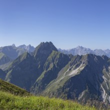 Mountain panorama from Laufbacher-Eckweg to Höfats, 2259m, Allgäu Alps, Allgäu, Bavaria, Germany
