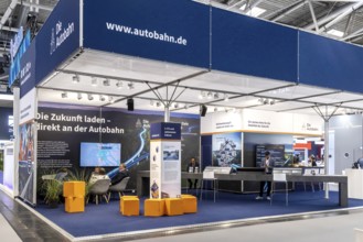 Exhibition stand Die Autobahn GmbH des Bundes. Logo and word mark. IAA MOBILITY in Munich. The