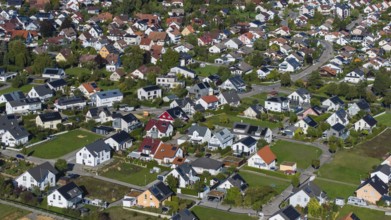 Residential area in the municipality of Mötzingen. Modern detached houses on generously sized plots