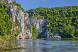 Danube Gorge at Weltenburg Monastery with excursion boat, Kelheim, Danube Valley, Lower Bavaria,