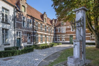 17th century beguines' houses in the Sint-Alexiusbegijnhof, Saint Alexius beguinage in the city