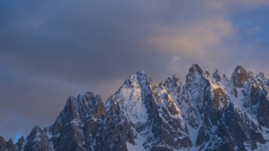 Close-up of mountain peaks of the Haunold Group in the evening light, Haunold, Haunold Group, San