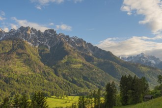 View of part of the local mountains of Innichen, Haunold, Birkenkofel, Haunold group, Pustertal,