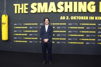 Director Benny Safdie, THE SMASHING MACHINE, Red Carpet for the German premiere at ZOO PALAST,
