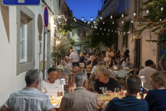 Gastronomy, restaurants in Tavira, old town, partly streets, alleys are closed and serve as