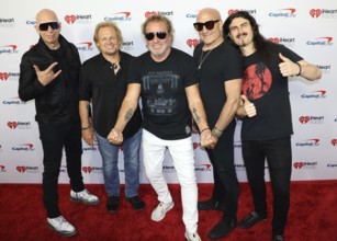 Joe Satriani, Michael Anthony, Sammy Hagar, Kenny Aronoff and Rai Thistlethwayte at the 2025