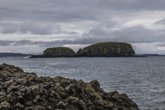 Rocky coast, offshore islands, Ballintoy Harbour, Causeway Coastal Route, Antrim, Northern Ireland,
