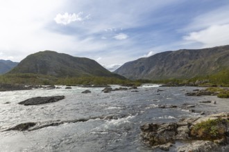 River Sjoa in front of the rock face of Mount Besseggen, Jotunheimen National Park, Tessanden,