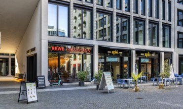 Architecture, catering and commercial real estate, Am Tacheles, Oranienburger Straße, Berlin,
